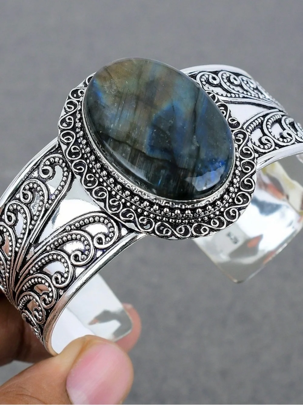 925 Labradorite Silver-Tone Cuff Bracelet - Blue-Green Oval Stone